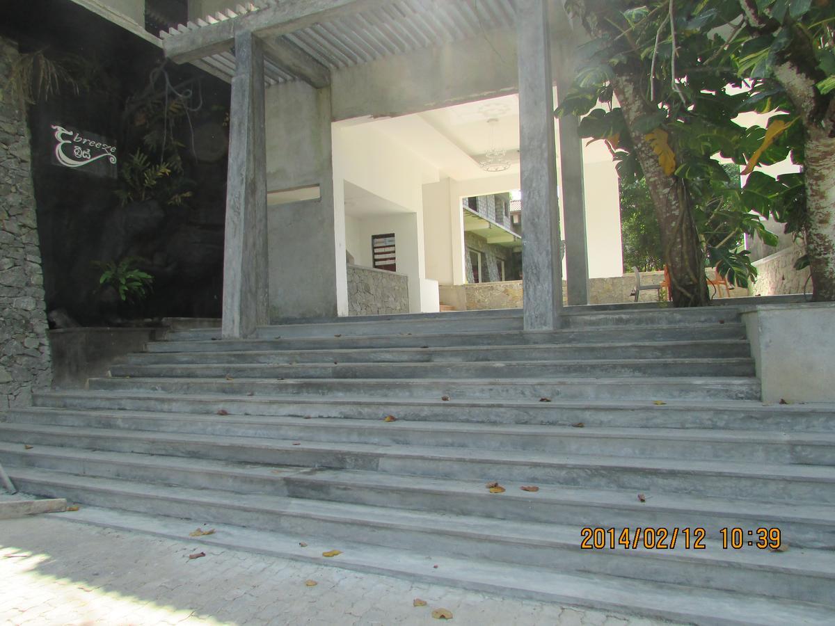 The Breeze Hotel Elpitiya  Exterior foto