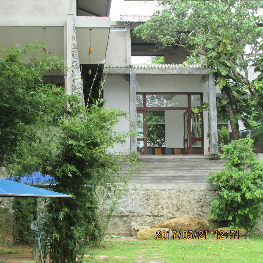 The Breeze Hotel Elpitiya  Exterior foto